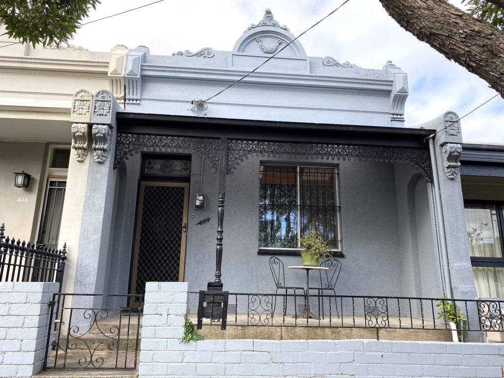 464 Wellington Street