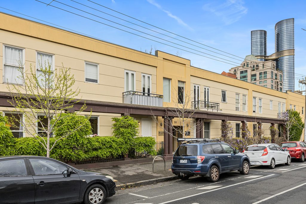 3/116 Drummond Street