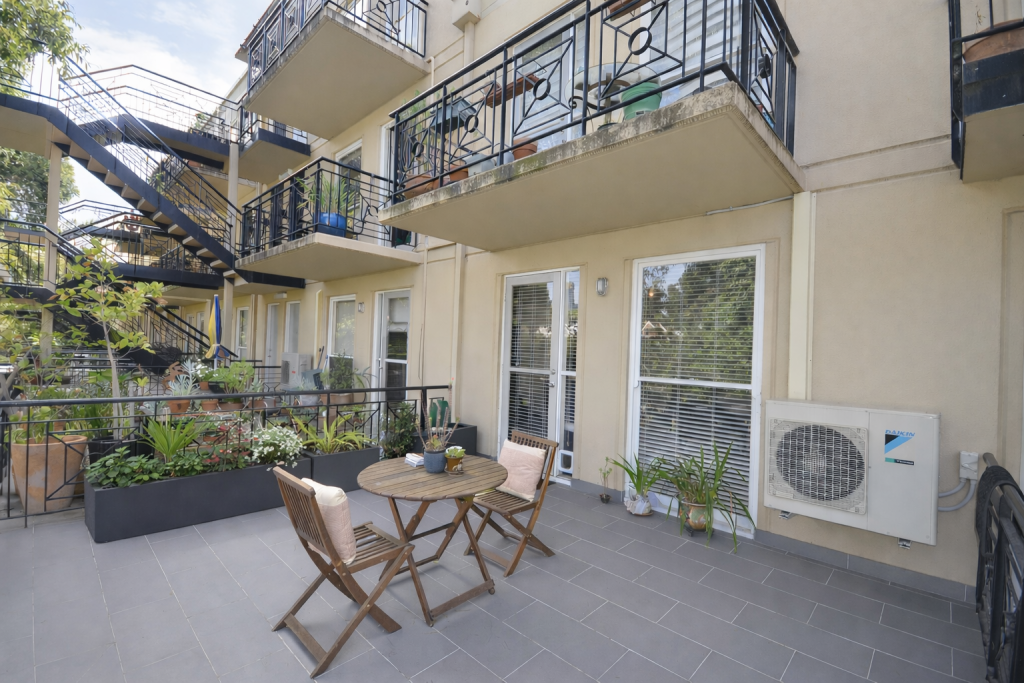 15/26 Victoria Street